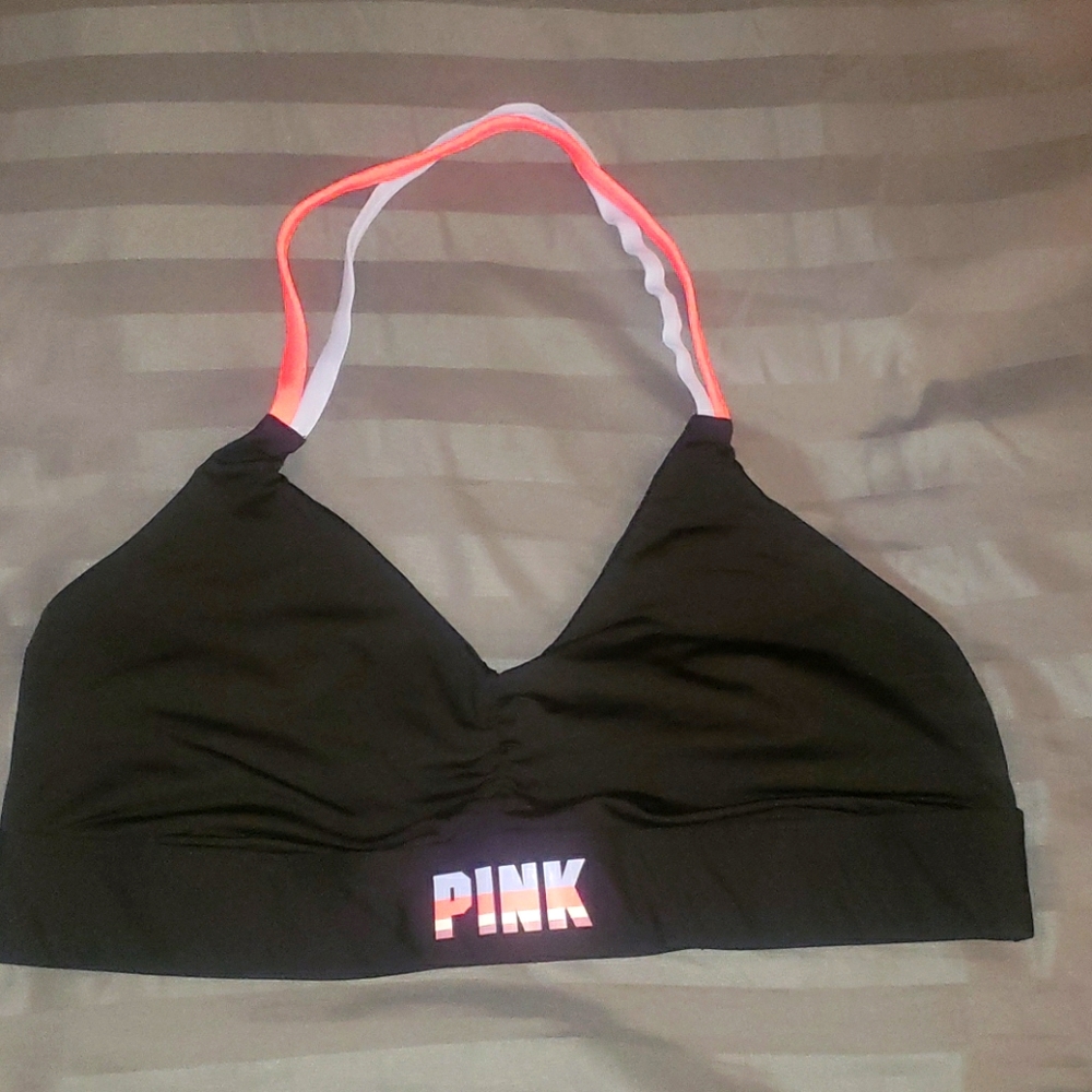 VS yoga pants &VS sports bra